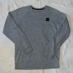 Grey Underarmor Crewneck, size small